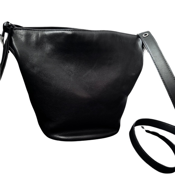 EUC Coach Bleecker Mini Duffle Bucket Black Crossbody Bag, w/tag & dust bag - Picture 2 of 14